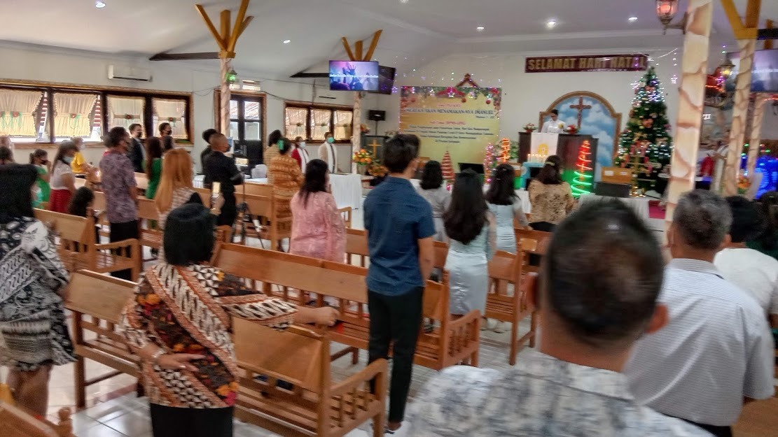 Menenggok Ibadah Natal Di “Serambi Madinah” Di Gereja Tertua Yang ...