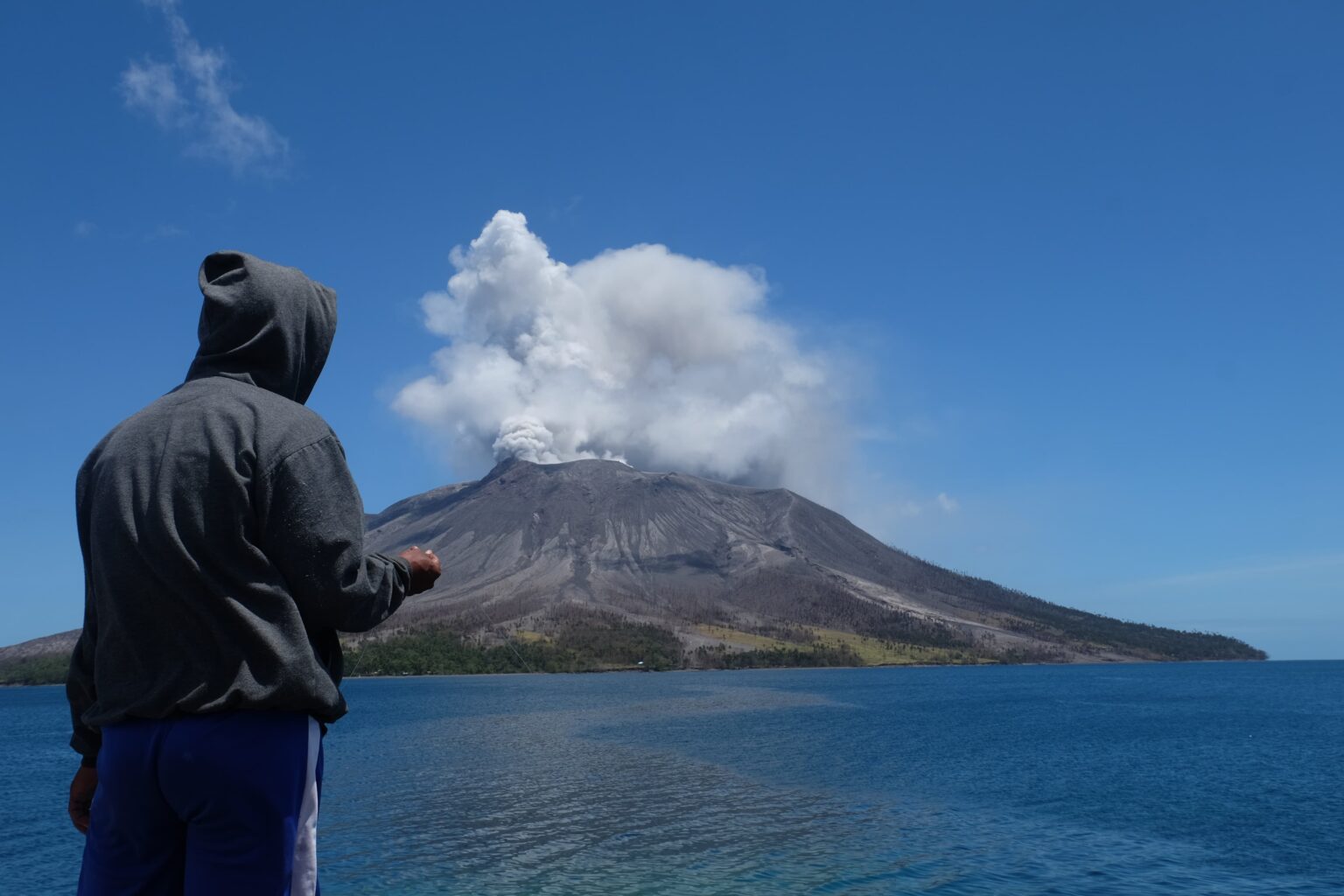 gunung ruang