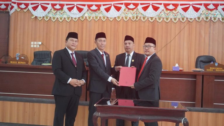 DPRD Bolsel terima LKPJ Bupati Tahun 2023, Raperda perlindungan anak dan perempuan