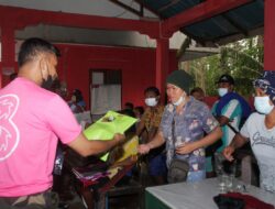 Indosat Ooredoo Hutchison salurkan bantuan tanggap darurat untuk korban erupsi Gunung Ruang di Sulawesi Utara, (Foto: Dokumen Indosat).