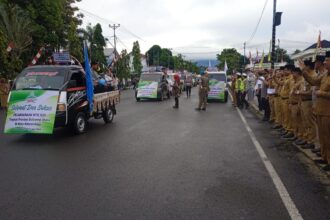 Suasana pelepasan pawai jelang pembukaan MTQ Tingkat Provinsi di Kota Kotamobagu, (Foto: ZONAUTARA.com/Sajidin Kandoli).