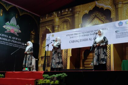 Delegasi Manado dalam pada Cabang Lomba Syharil Al-Qur'an, (Foto: ZONAUTARA.com/Yegar Sahaduta).