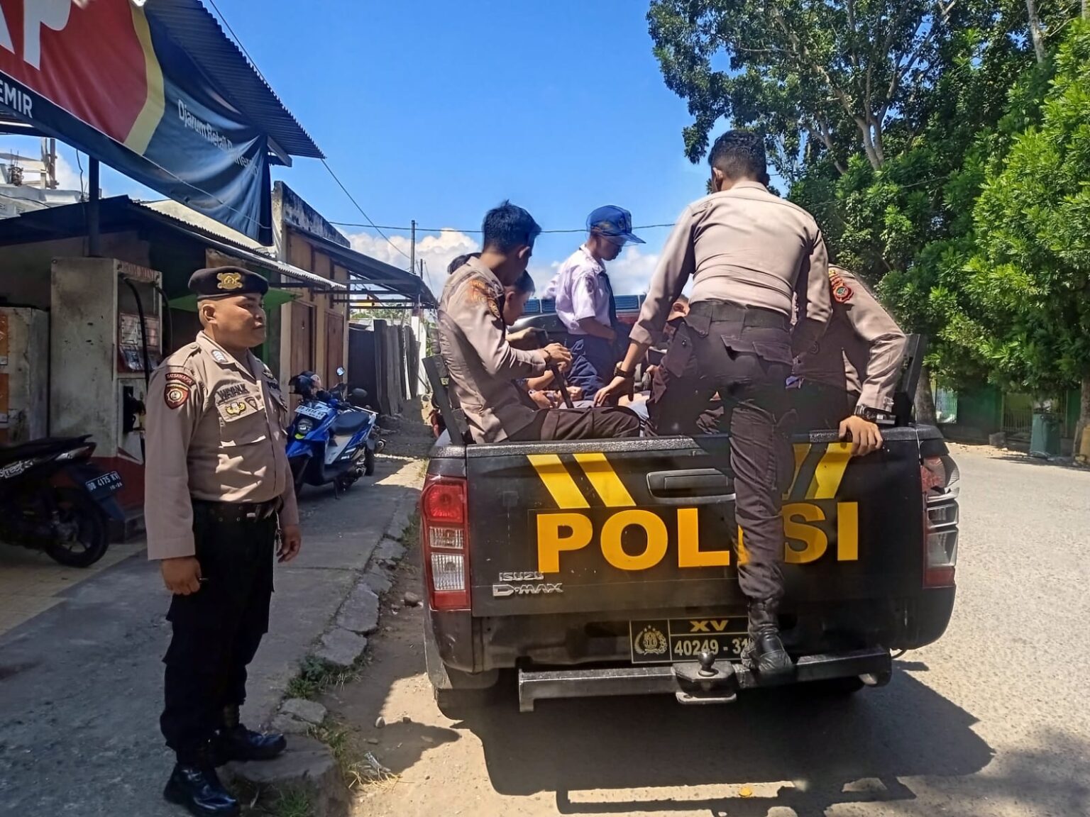 Polres Kotamobagu Intensifkan Patroli di Sekolah, Antisipasi Pelajar Bolos dan Tawuran, (Foto: ZONAUTARA.com/Sajidin Kandoli).