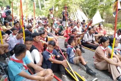 Pemulihan trauma letusan Gunung Ruang, SMPN 5 Tagulandang gelar perkemahan Pramuka