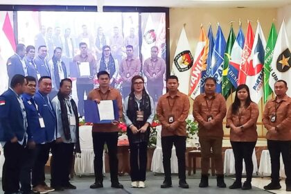 KPU Talaud terima pendaftaran Paslon pertama, TW-PST serahkan dokumen lengkap