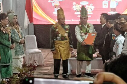 Resmi mendaftar ke KPU Bolmong, pasangan Yusra-Dony tegaskan sikap terhadap kampanye berbau SARA