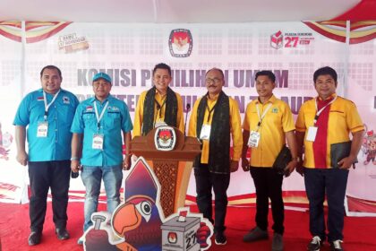 Yopi Saraung dan Adolf Binilang resmi mendaftar, janjikan perubahan bagi Talaud