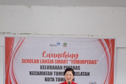 Peresmian Sekolah Lansia Smart 'Tumimperas' di Tomohon: Langkah Positif untuk Kesejahteraan Lansia