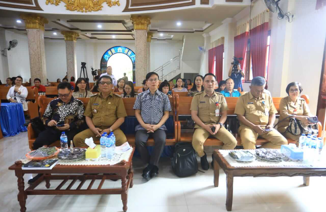 Pj Wali Kota Kotamobagu Hadiri Seminar Preaching Conference GMIBM di Gogagoman, (Foto: Diskominfo KK).