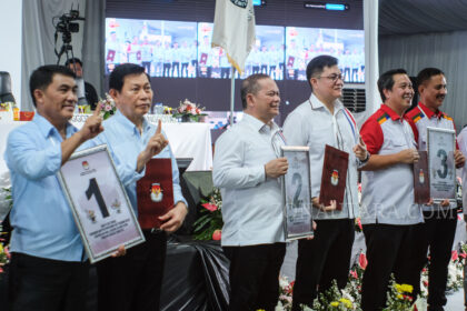 FOTO: Momen pengundian nomor urut Pasangan Calon Gubernur Sulawesi Utara