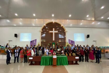 Wakili Wali Kota, Masna Pioh hadiri Ibadah Syukur Peresmian Gedung Pastori & HUT ke-6 GMIM Kinilow Yerusalem