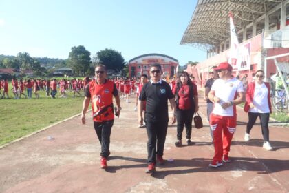 Pjs Wali Kota Tomohon Dorong Semangat Pendidikan di HUT ke-63 SMP Negeri 1 Tomohon