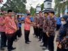 Pemkot Kota Kotamobagu memberikan uang saku kepada kafilah dari Kotamobagu yang akan berlaga di MTQ Nasional, (Foto: ZONAUTARA.com/Sajidin Kandoli).