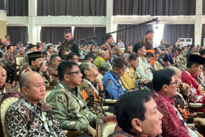Suasana saat Abdullah Mokoginta hadiri koordinasi nasional soal netralitas ASN pada Pemilihan Serentak 2024, (Foto: Diskominfo KK).