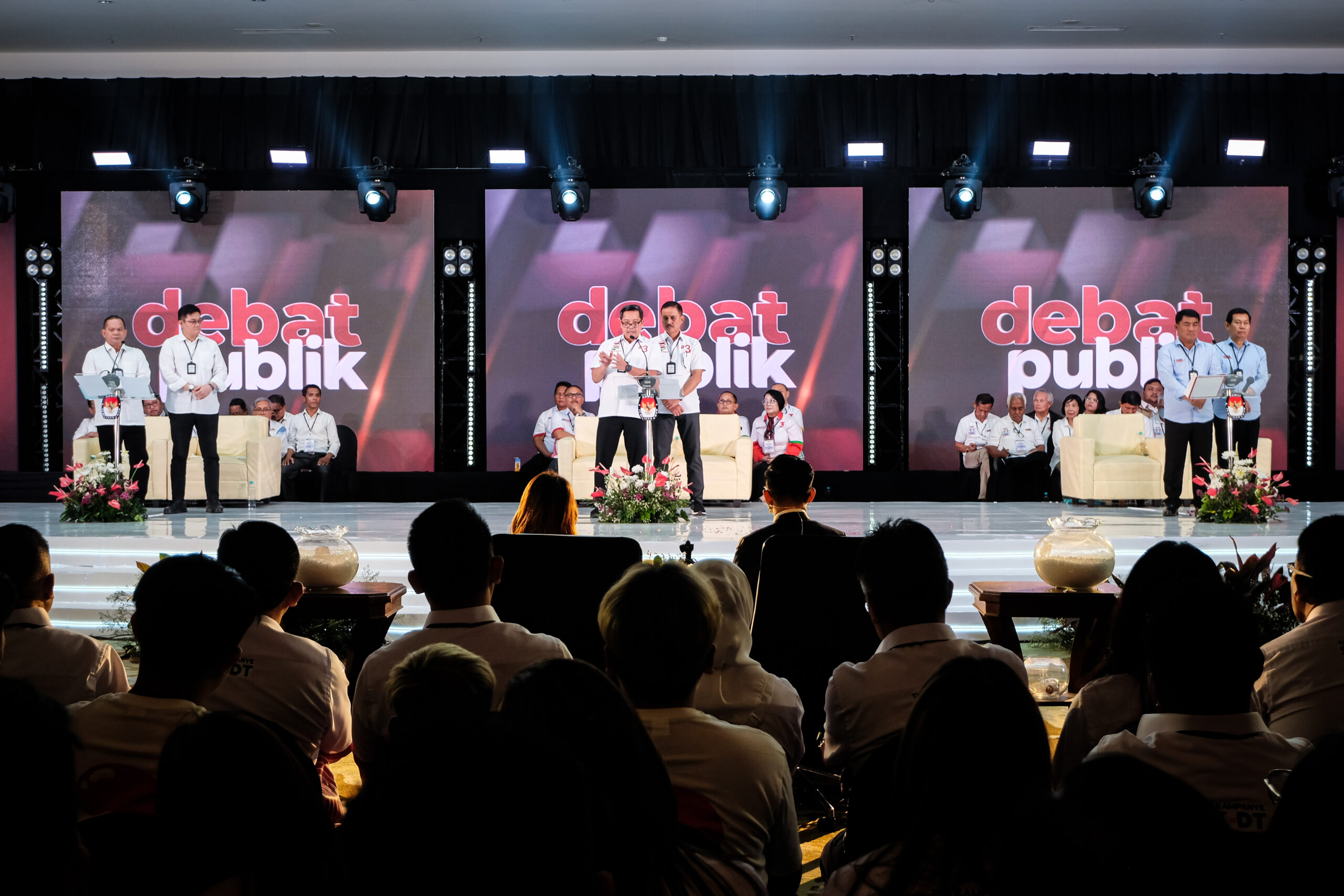 Foto: debat perdana pasangan calon gubernur dan wakil gubernur sulawesi utara