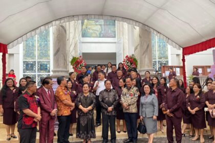 Peringatan HUT ke-11 Jemaat GMIM Kakaskasen Eben Haezer Dihadiri Pjs. Wali Kota Tomohon