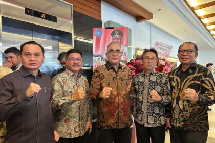 Pjs Wali Kota Tomohon Hadiri Peresmian Lume'os Hotel Jakarta dan Peluncuran Buku Legacy Olly Dondokambey
