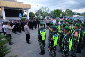 Sebanyak 330 personel gabungan dari kepolisian dan tni dikerahkan untuk menjaga keamanan selama acara berlangsung, (foto: zonautara. Com/yegar sahaduta).