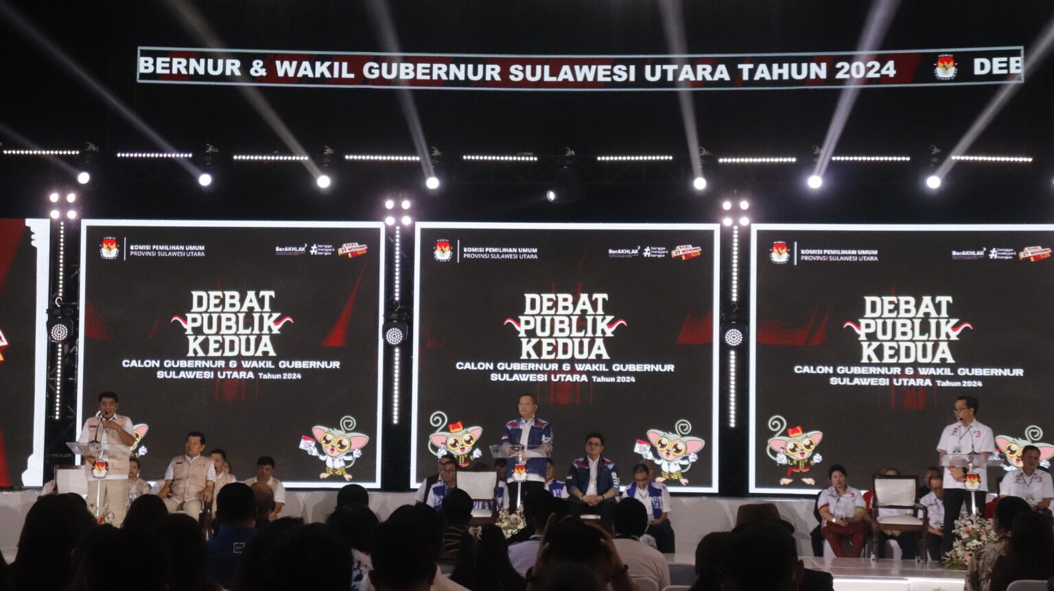 Suasana debat publik kedua, calon gubernur dan wakil gubernur sulut, (foto: zonautara. Com/gitta waloni).