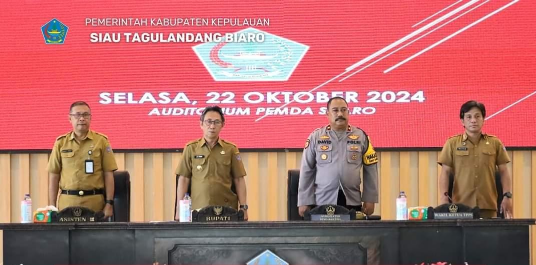 Pembukaan kegiatan diseminasi audit kasus stunting. Dihadiri pj bupati sitaro dan wakapolres sitaro seta didampingi asisten dan kepala bappelitbangda, (foto: zonautara. Com/jufri fransicho kasumbala).