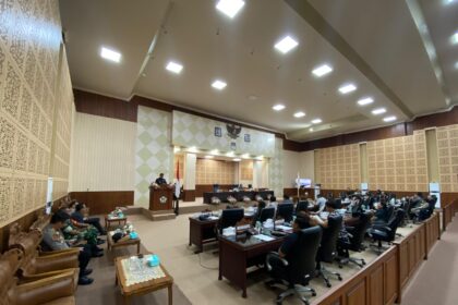 Pjs Wali Kota Tomohon Bahas Pentingnya Sinergitas Pemkot dan DPRD