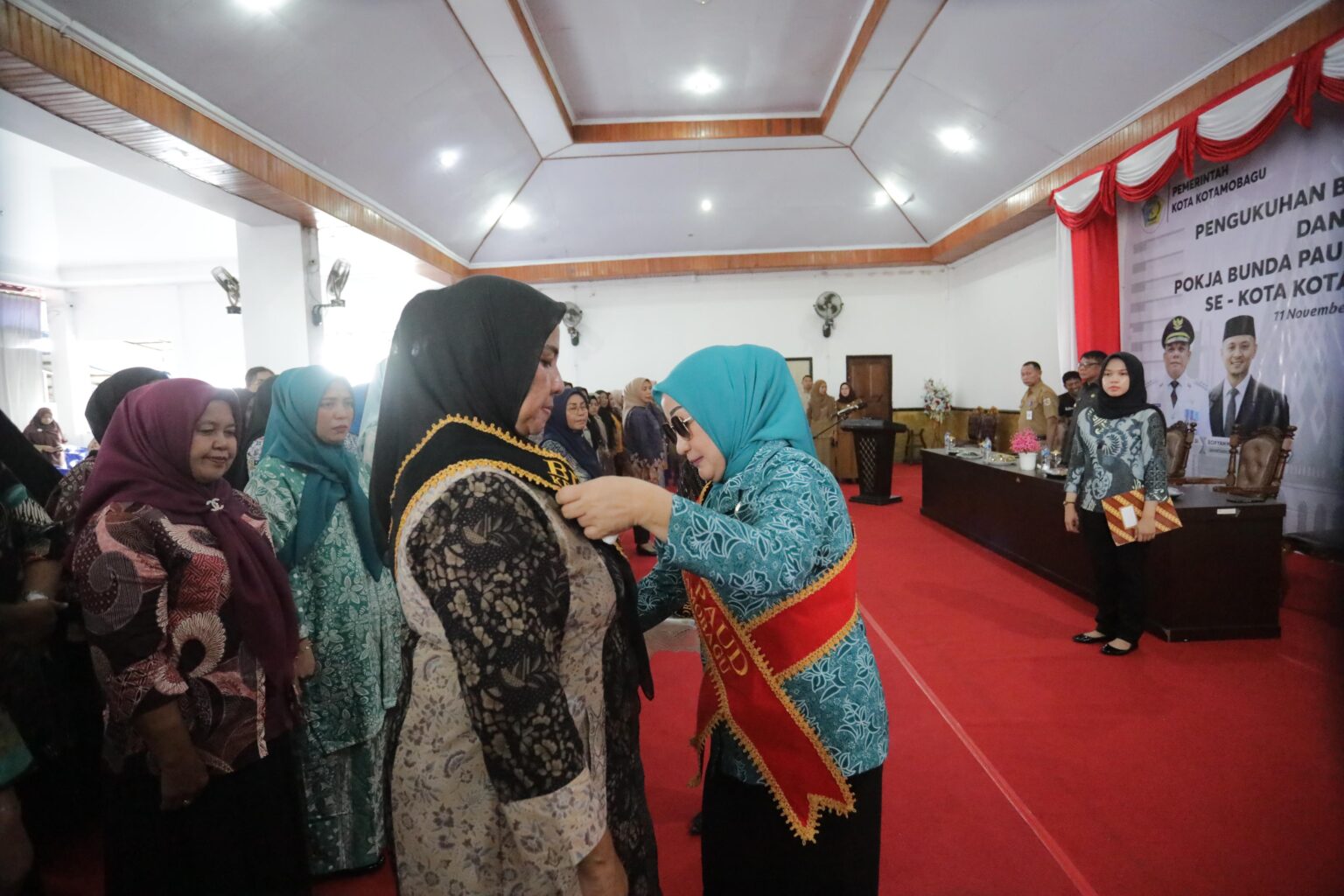 Pengukuhan bunda paud di kota kotamobagu, (foto: diskominfo kk).