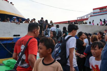 Lonjakan penumpang mulai terjadi di Pelabuhan Siau, KUPP: Terus naik hingga H-2 Natal