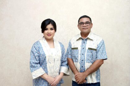 Foto Bupati Terpilih, Chyntia Ingrid Kalangit dan Wakil Bupati terpilih, Heronimus Makainas.