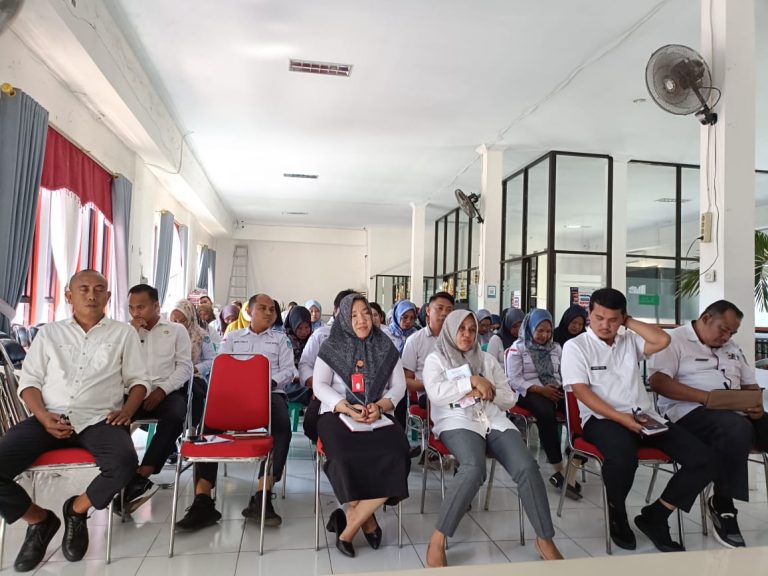 Disdikbud Bolsel pacu akuntabilitas di Tahun 2025: Teken pakta integritas dan tegaskan disiplin ASN 9 Disdikbud Bolsel pacu akuntabilitas di Tahun 2025: Teken pakta integritas dan tegaskan disiplin ASN