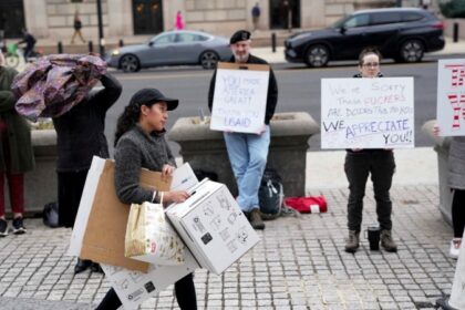 Hakim Nilai PHK Massal terhadap Pegawai Federal AS Tidak Sah