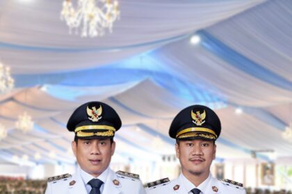 Prabowo lantik Wali Kota dan Wakil Wali Kota Kotamobagu di Istana Kepresidenan