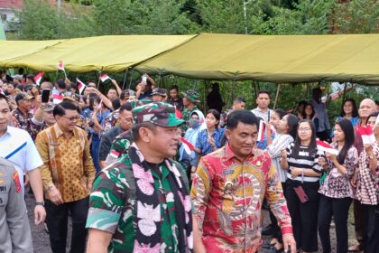 Dampingi KASAD ke Danau Tondano, Yulius Selvanus optimis eceng gondok dapat diatasi