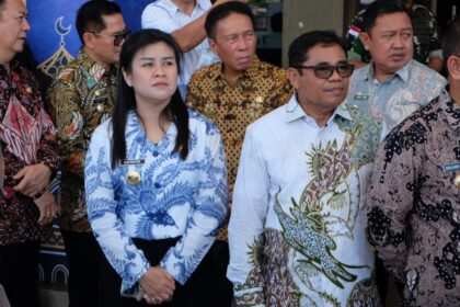 Bupati dan Wakil Bupati Sitaro ajak warga rayakan Idulfitri dengan toleransi