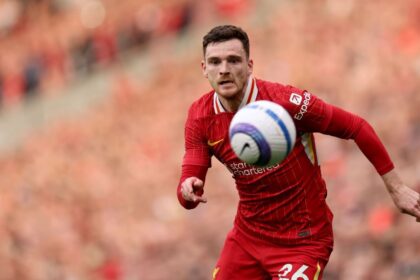 Andy Robertson: Karir di Liverpool jauh dari berakhir meskipun ada pembicaraan transfer