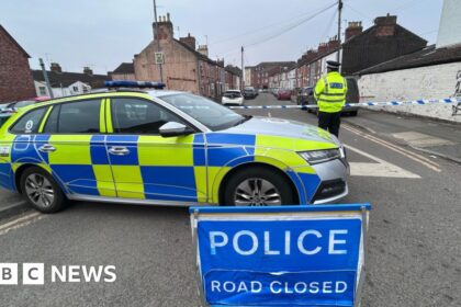 Gadis Wellingborough berusia 13 tahun didakwa atas pembunuhan seorang wanita setelah kebakaran.