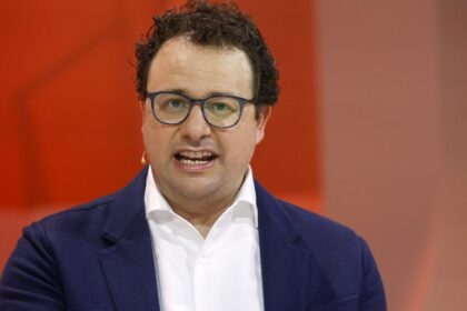 Google telah memberikan Anthropic lebih banyak pendanaan daripada yang sebelumnya diketahui, menunjukkan pengajuan baru