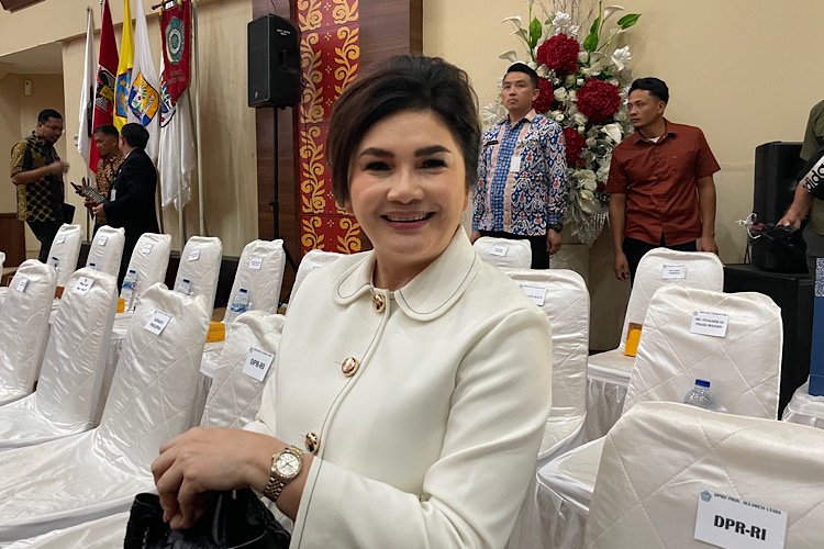 Ketua Komisi IX DPR RI Felly Runtuwene Dukung Kepemimpinan Yulius Selvanus-Victor Mailangkay