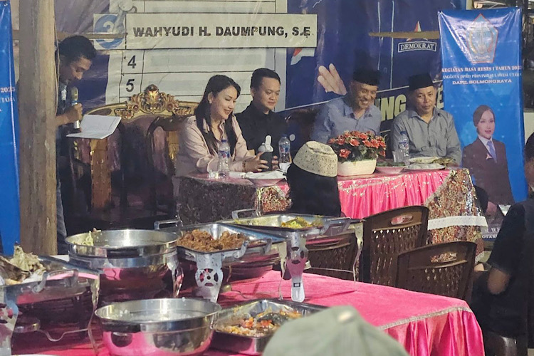 Anggota DPRD Sulut Angelia Wenas Lakukan Reses di Boltim dan Kotamobagu