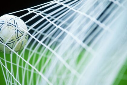 Liga Sepak Bola Tujuh Dunia akan debut pada Mei dengan hadiah $5 juta.