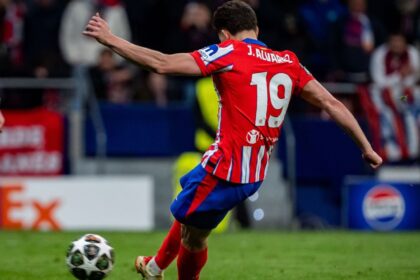 Pelatih Atlético Simeone: Bola tidak bergerak pada penalti yang dianulir.