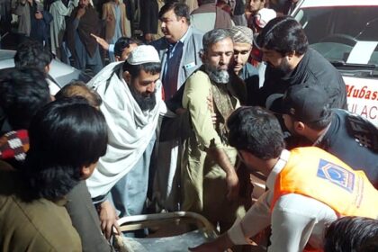 Serangan Bom Mobil di Barat Laut Pakistan Tewaskan 12 Orang 