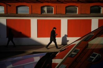 Setelah Penangguhan Singkat, Bandara Moskow Kembali Beroperasi