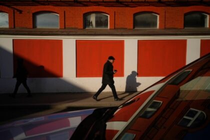 Setelah Penangguhan Singkat, Bandara Moskow Kembali Beroperasi