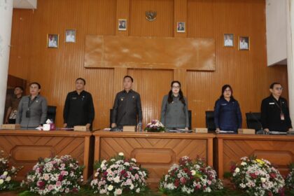 Rapat kerja perdana, Caroll Senduk minta rampungkan semua laporan keuangan