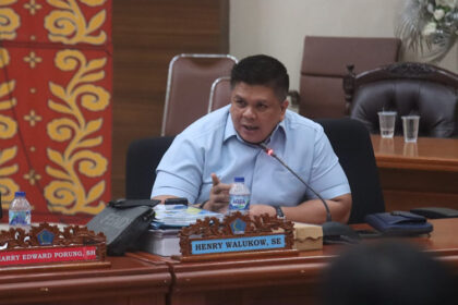 Anggota DPRD Henry Walukow Kawal Anggaran Rp 1 M Perbaikan Jalan Kompleks Zero Point Minut