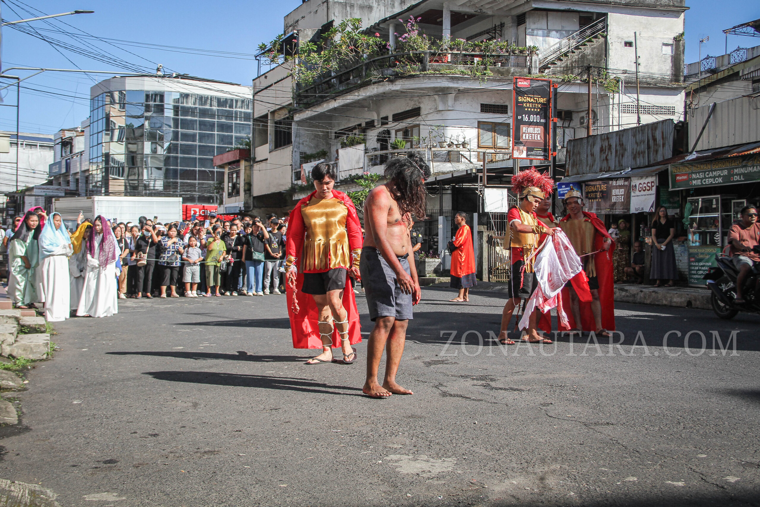 FOTO: Visualisasi prosesi via dolorosa di Manado