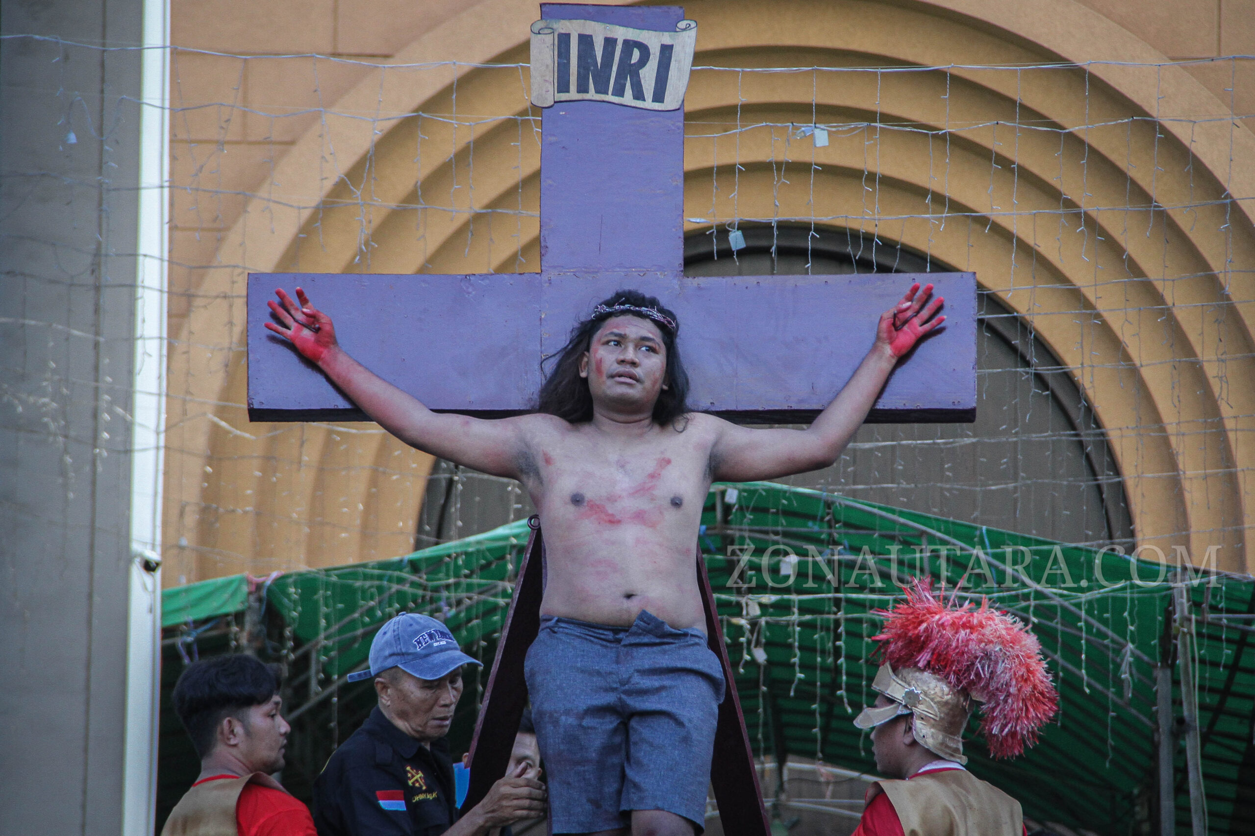 FOTO: Visualisasi prosesi via dolorosa di Manado