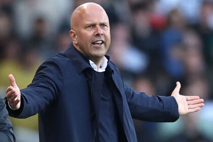 Manajer Liverpool, Arne Slot menolak klaim tentang sikap puas setelah kekalahan dari Fulham.