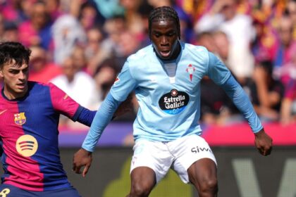 Moriba dari Celta Vigo diserang dengan kata-kata kasar rasial di Barcelona, kata pelatih.