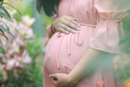 Utamakan ibu saat lahiran: Mengembalikan fokus pada nyawa dan kebutuhan perempuan